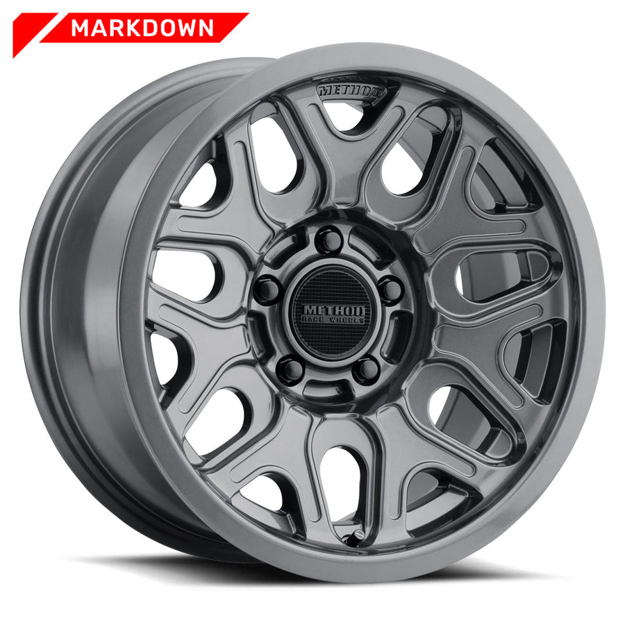 Method 322 Gloss Titanium Wheel