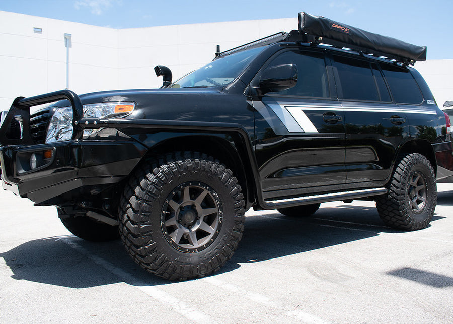 DOBINSONS SIDE STEPS WITH SIDE RAILS – SR59-165 for Toyota Land Cruiser 200