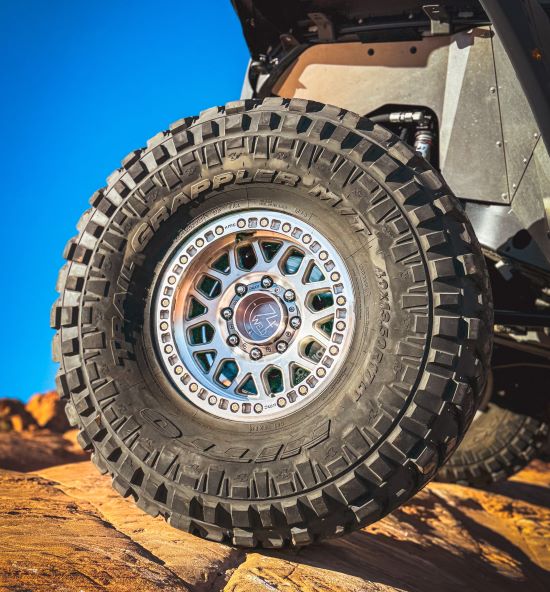 Race Inspired 8 Lug Hub Cap for 74Weld Portals