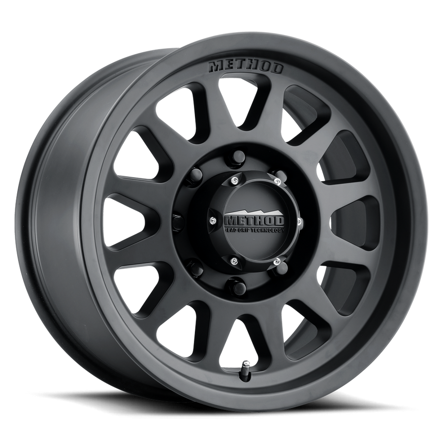 Method 704-HD Matte Black Wheel