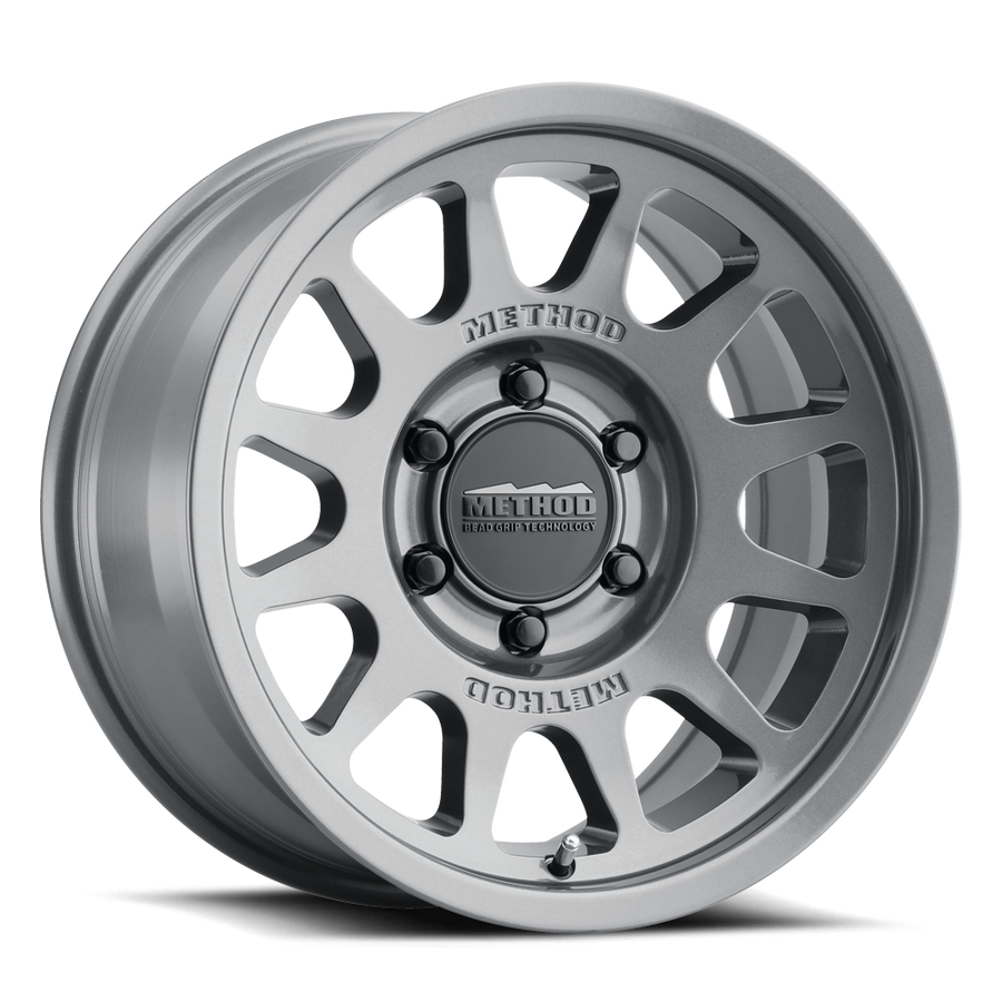 Method 703 Gloss Titanium Wheel