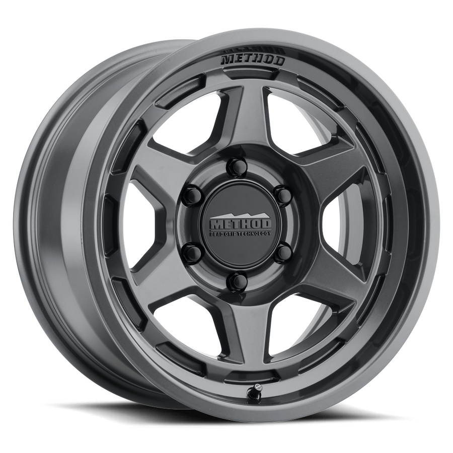 Method 708 Gloss Titanium Wheel