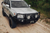 DOBINSONS BULL BAR BLACK DELUXE FOR TOYOTA LAND CRUISER 200 SERIES 2008-2015 – BU59-3696 for Toyota Land Cruiser 200